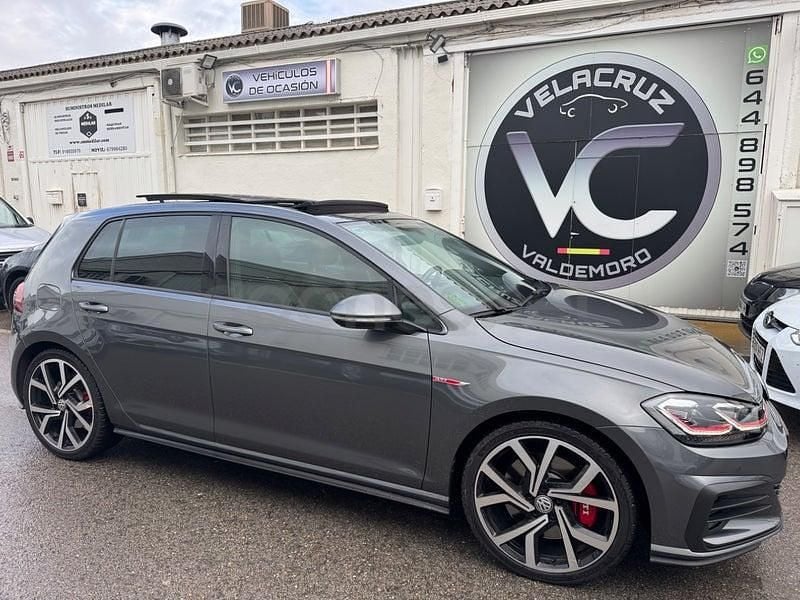 Usado VW Golf GTI 245 CV (180 kW) 2019 Gris / plata Berlina