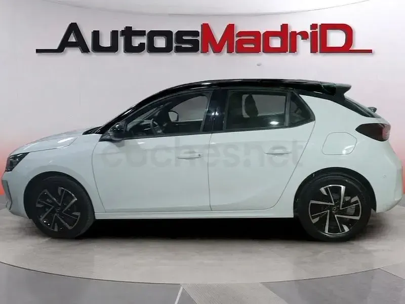 Usado Opel Corsa 100 CV (73 kW) 2024 Blanco Utilitario