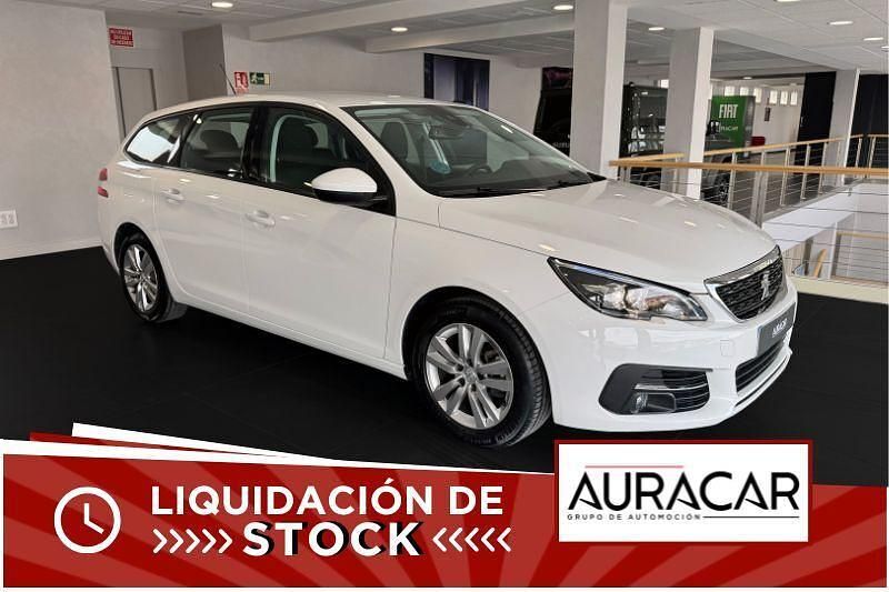 Usado Peugeot 308 SW Active 130 CV (95 kW) 2021 Blanco Familiar