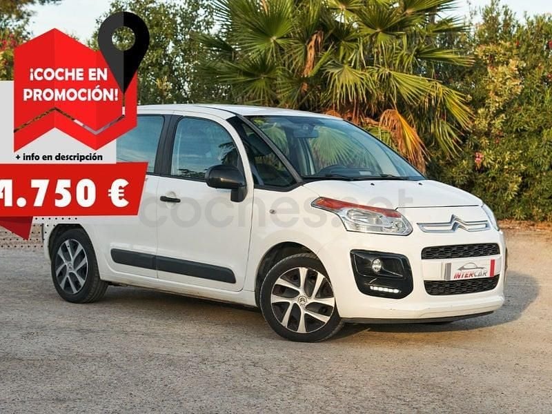 Usado Citroën C3 Picasso Feel 110 CV (80 kW) 2016 Blanco Monovolumen