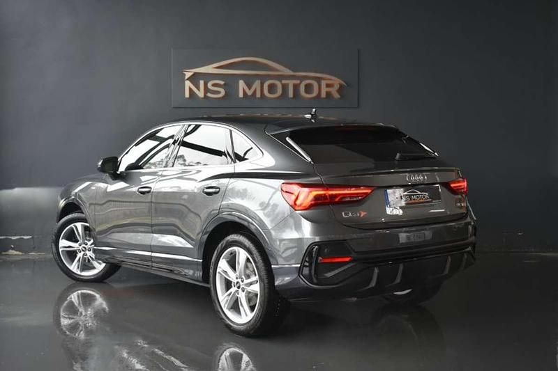 Usado Audi Q3 Sportback S-Line 150 CV (110 kW) 2021 Gris / plata SUV
