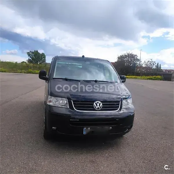 Usado VW Multivan Highline 174 CV (127 kW) 2006 Negro Monovolumen