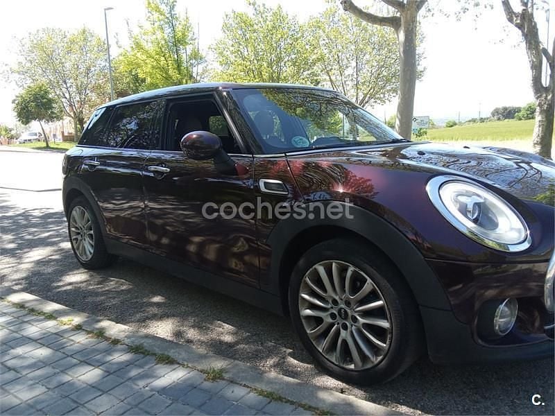 Usado Mini One D Clubman 116 CV (85 kW) 2017 Granate Familiar