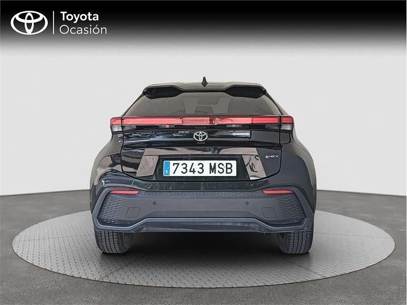 Usado Toyota C-HR Advance 140 CV (102 kW) 2024 Negro SUV