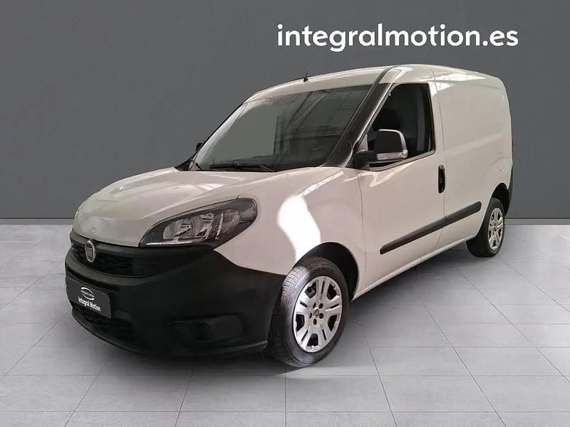 Usado Fiat Doblò 95 HP (69 kW) 2021 Branco Monovolume