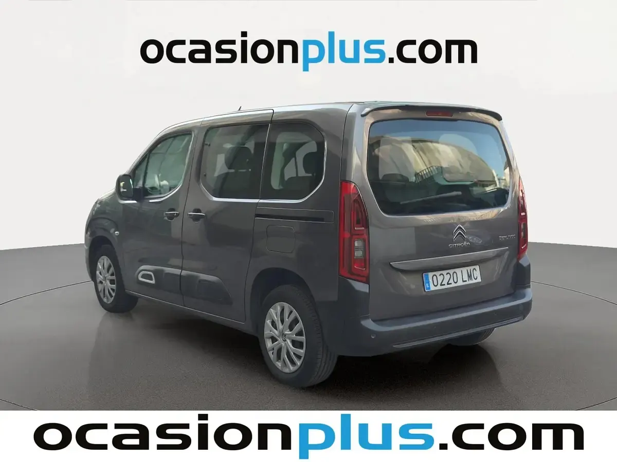 Usado Citroën Berlingo Feel 110 CV (80 kW) 2020 Gris oscuro Monovolumen
