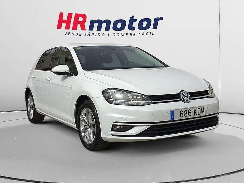 Blanco Usado 2017 VW Golf VII Advance Utilitario | 16.650 € (Buen precio) - Imagen 1/4