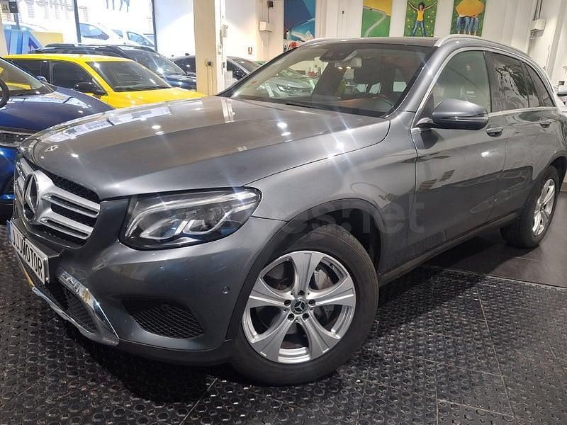 Usado Mercedes GLC220 170 CV (125 kW) 2019 Gris / plata SUV