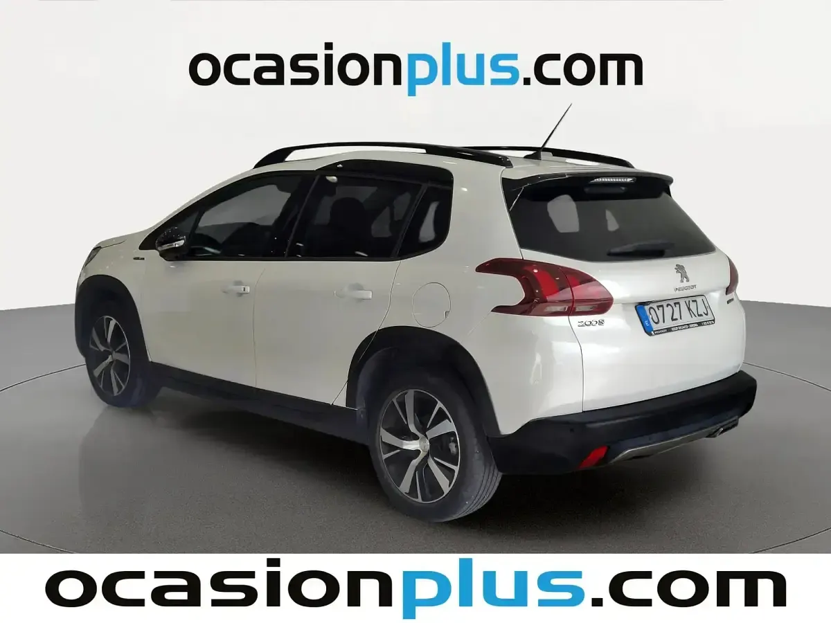 Usado Peugeot 2008 GT-line 110 CV (80 kW) 2019 Blanco SUV