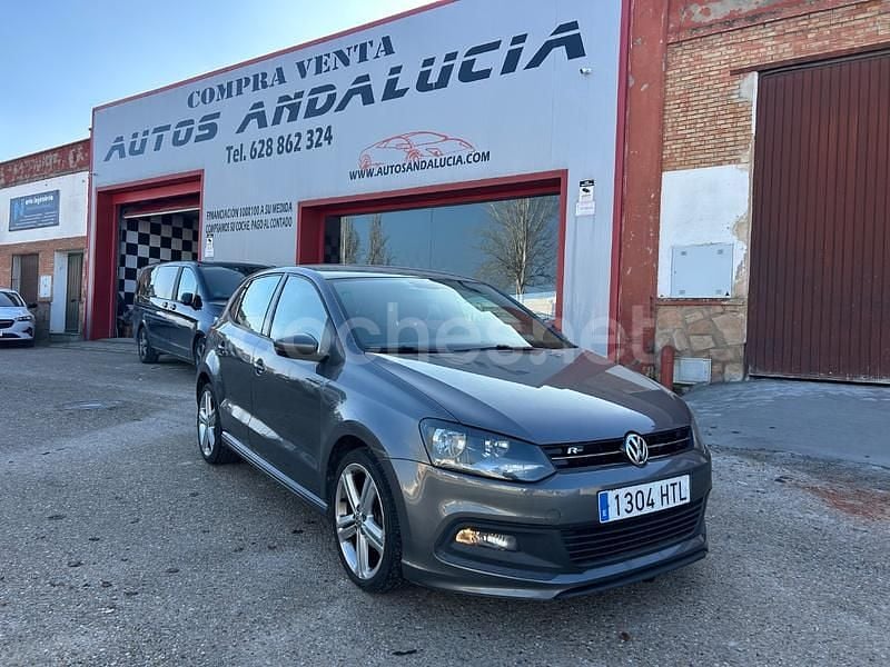 Usado VW Polo R-line 105 CV (77 kW) 2013 Gris / plata Berlina