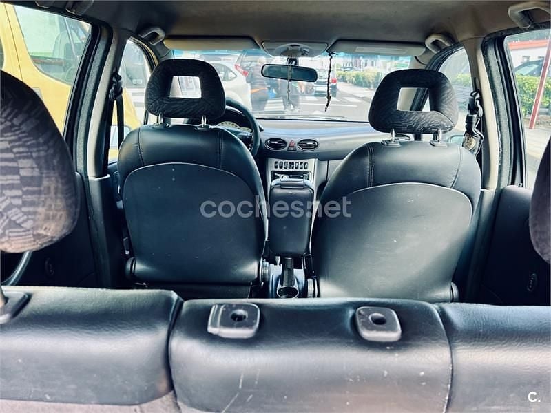Usado Mercedes A170 Elegance 95 CV (69 kW) 2002 Azul Monovolumen