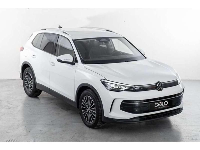 Usado VW Tiguan Life 150 CV (110 kW) 2024 Blanco SUV