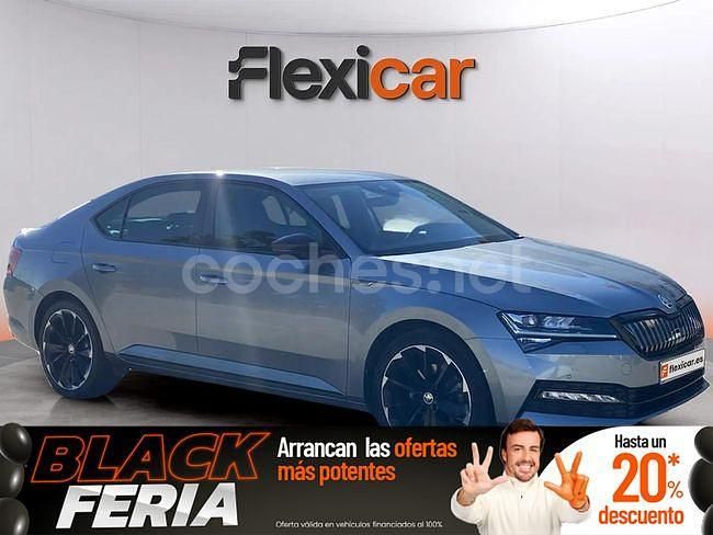 Gris / plata Usado 2021 Skoda Superb SportLine Berlina | 21.990 € (Caro) - Imagen 1/4