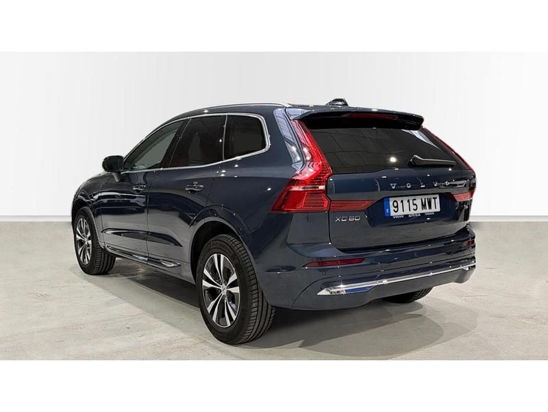 Usado Volvo XC60 Core 350 CV (257 kW) 2024 Azul SUV