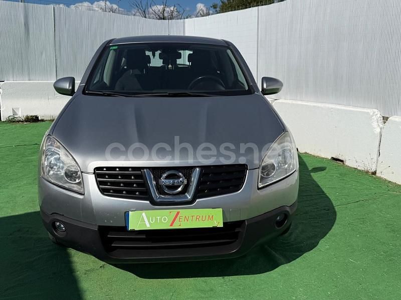 Usado Nissan Qashqai Acenta 150 CV (110 kW) 2007 Gris / plata SUV