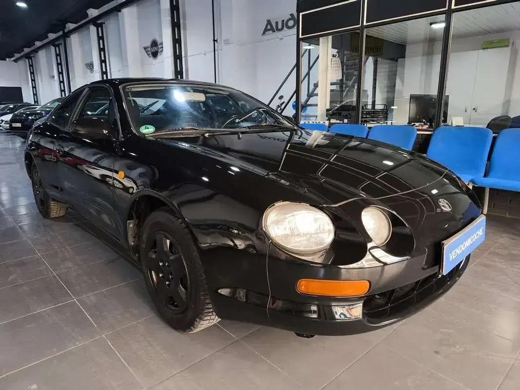 Usado Toyota Celica 114 CV (83 kW) 1996 Negro Coupe