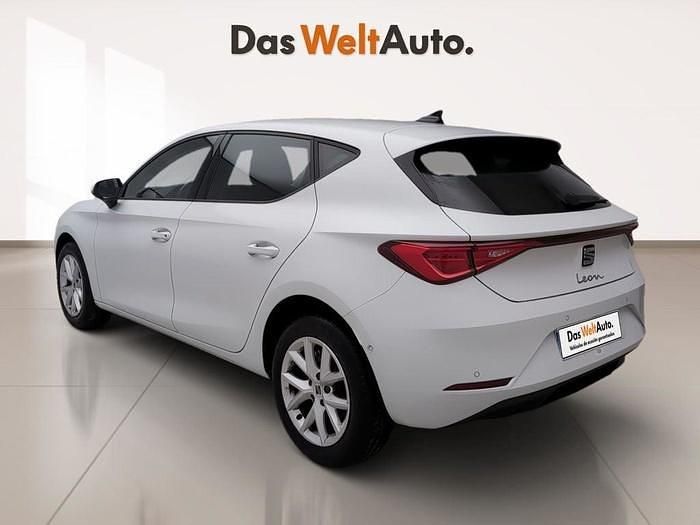 Blanco Usado 2024 Seat Leon Style | 20.600 € (Precio justo) - Imagen 1/4