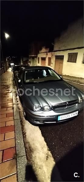 Usado Jaguar X-type Executive 155 CV (114 kW) 2007 Gris / plata Berlina