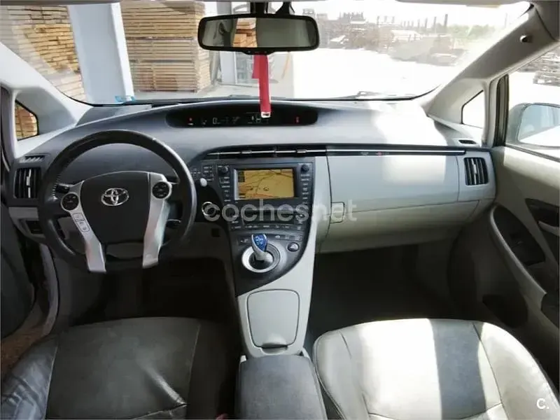 Usado Toyota Prius Executive 136 CV (100 kW) 2009 Blanco Utilitario