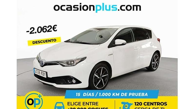 Usado Toyota Auris Hybrid Edition 136 CV (100 kW) 2017 Blanco Utilitario