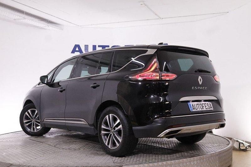 Usado Renault Espace Evolution 160 CV (117 kW) 2020 Negro Monovolumen