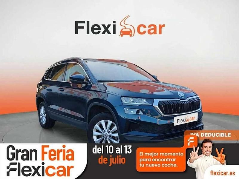 Azul Usado 2023 Skoda Karoq Ambition SUV | 19.490 € (Buen precio) - Imagen 1/4