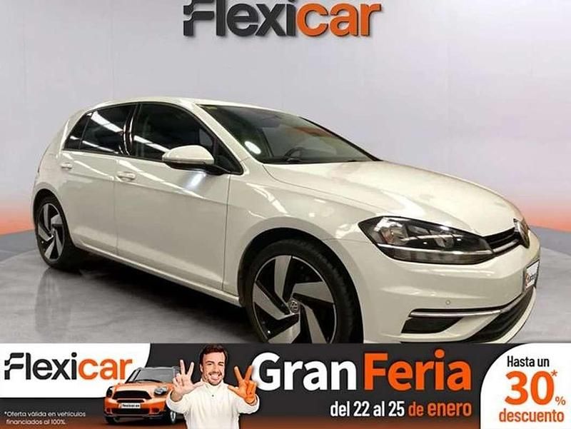 Blanco Usado 2018 VW Golf VII Advance Utilitario | 13.490 € (Super precio) - Imagen 1/4