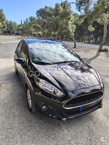 Negro Usado 2016 Ford Fiesta Trend Berlina | 10.000 € (Un poco caro) - Imagen 1/4