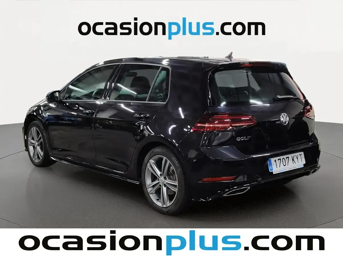 Usado VW Golf VII R-line 150 CV (110 kW) 2019 Negro Berlina