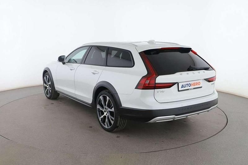 Usado Volvo V90 Plus 199 CV (146 kW) 2024 Blanco Familiar