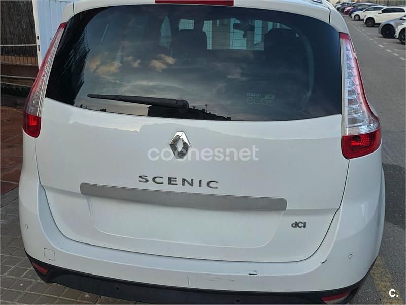 Usado Renault Grand Scénic III LIMITED 130 CV (95 kW) 2015 Blanco Monovolumen