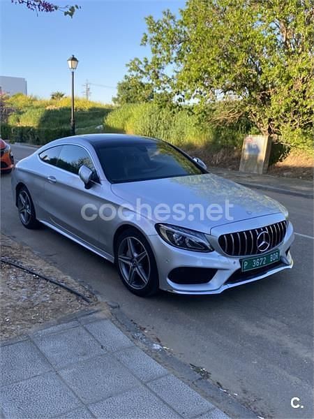 Usado Mercedes C180 156 CV (114 kW) 2017 Gris / plata Coupe