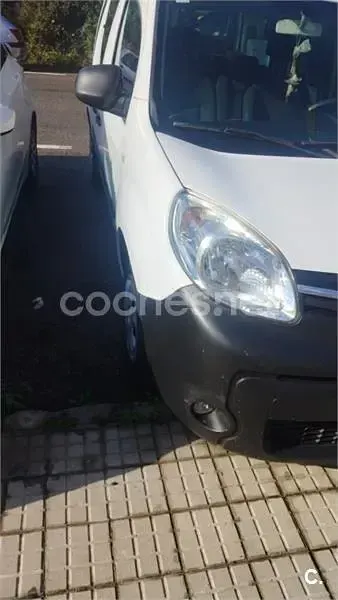 Usado Renault Kangoo 75 CV (55 kW) 2016 Blanco Monovolumen