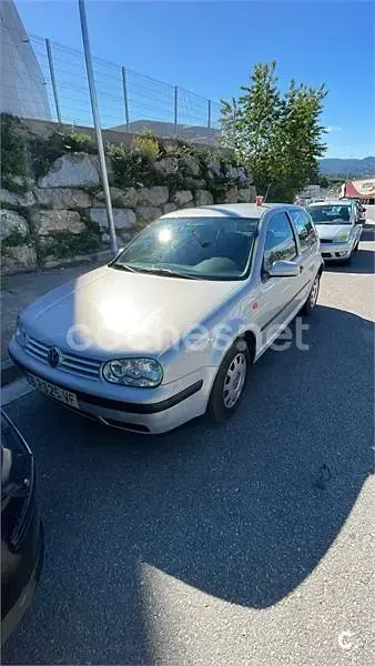 Usado VW Golf III Conceptline 75 CV (55 kW) 1999 Gris / plata Berlina