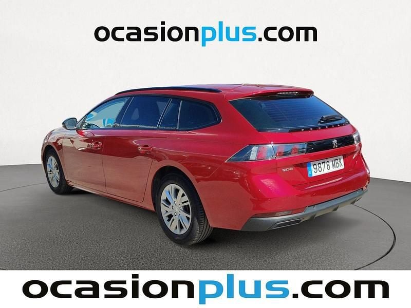 Usado Peugeot 508 SW Active 131 CV (96 kW) 2022 Rojo Familiar