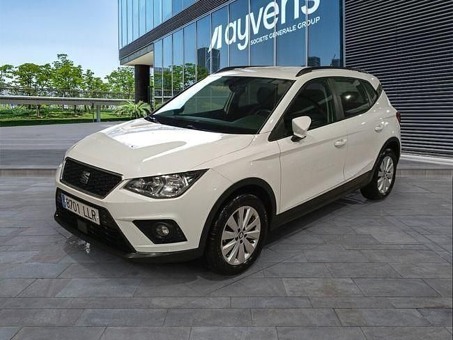 Usado Seat Arona Style 110 CV (80 kW) 2020 Blanco SUV