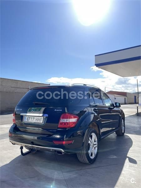 Negro Usado 2011 Mercedes ML350 Executive SUV | 12.000 € (Buen precio) - Imagen 1/4