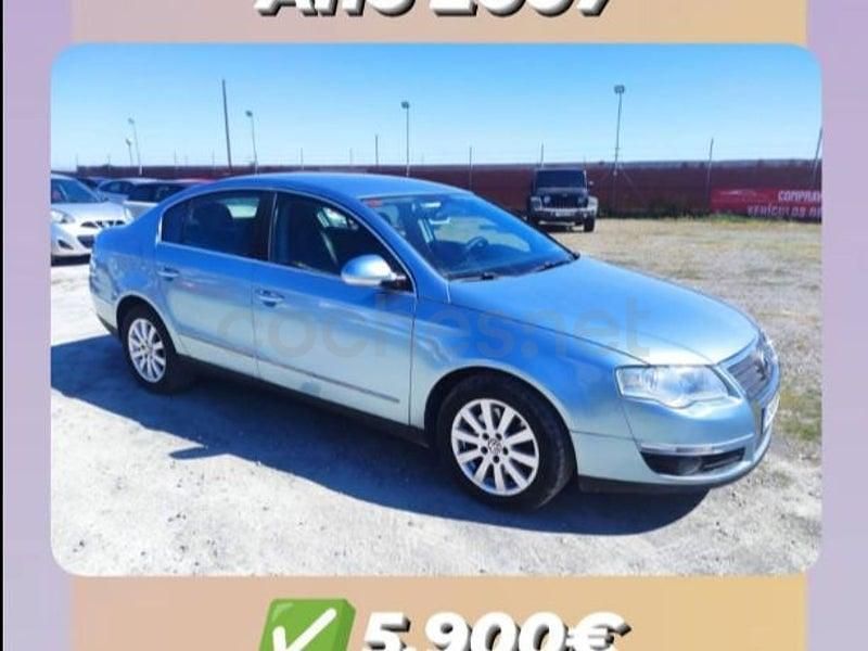 Usado VW Passat Advance 140 CV (102 kW) 2007 Gris / plata Berlina
