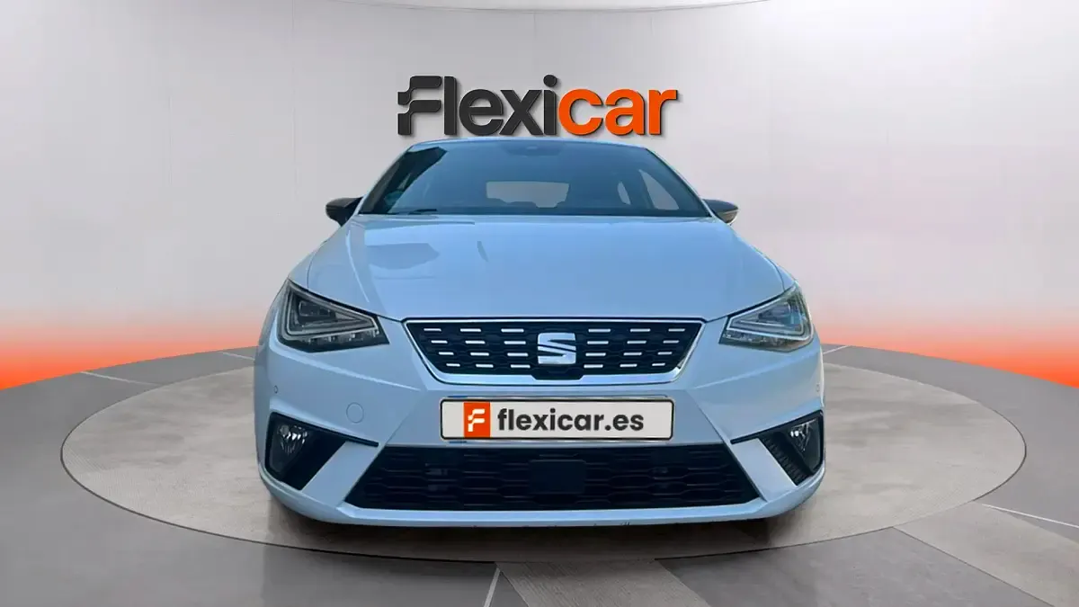 Usado Seat Ibiza 110 CV (80 kW) 2024 Blanco Utilitario