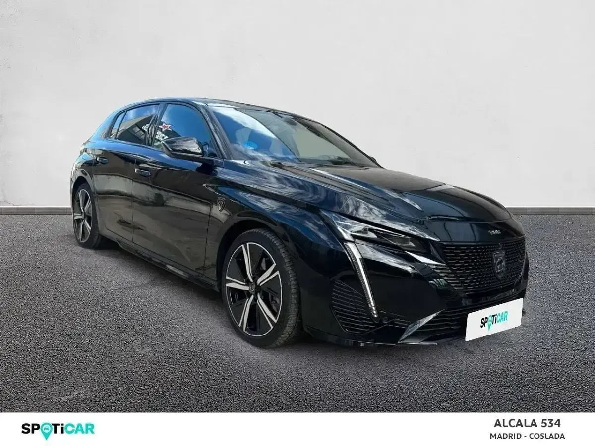 Usado Peugeot 308 GT 225 CV (165 kW) 2024 Negro Familiar