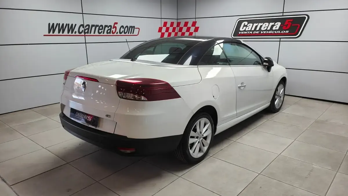 Usado Renault Mégane III 110 CV (80 kW) 2011 Blanco Utilitario