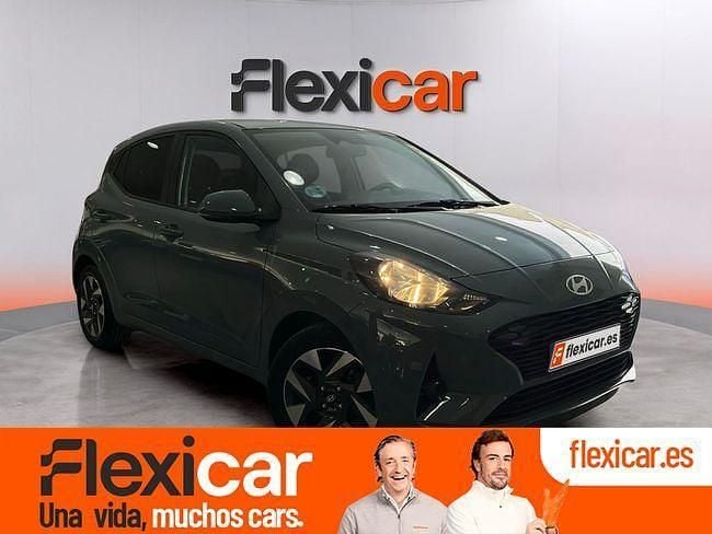Usado Hyundai i10 63 CV (46 kW) 2024 Verde Utilitario