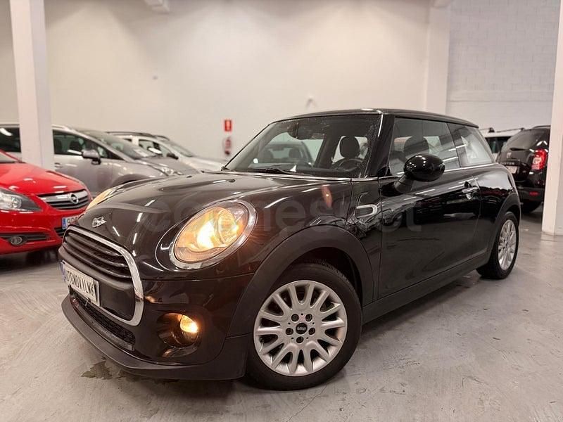Usado Mini ONE 102 CV (75 kW) 2015 Negro Utilitario