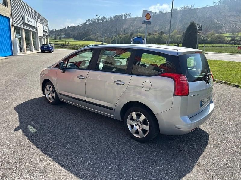 Occasion Peugeot 5008 120 PK (88 kW) 2010 Grijs MPV