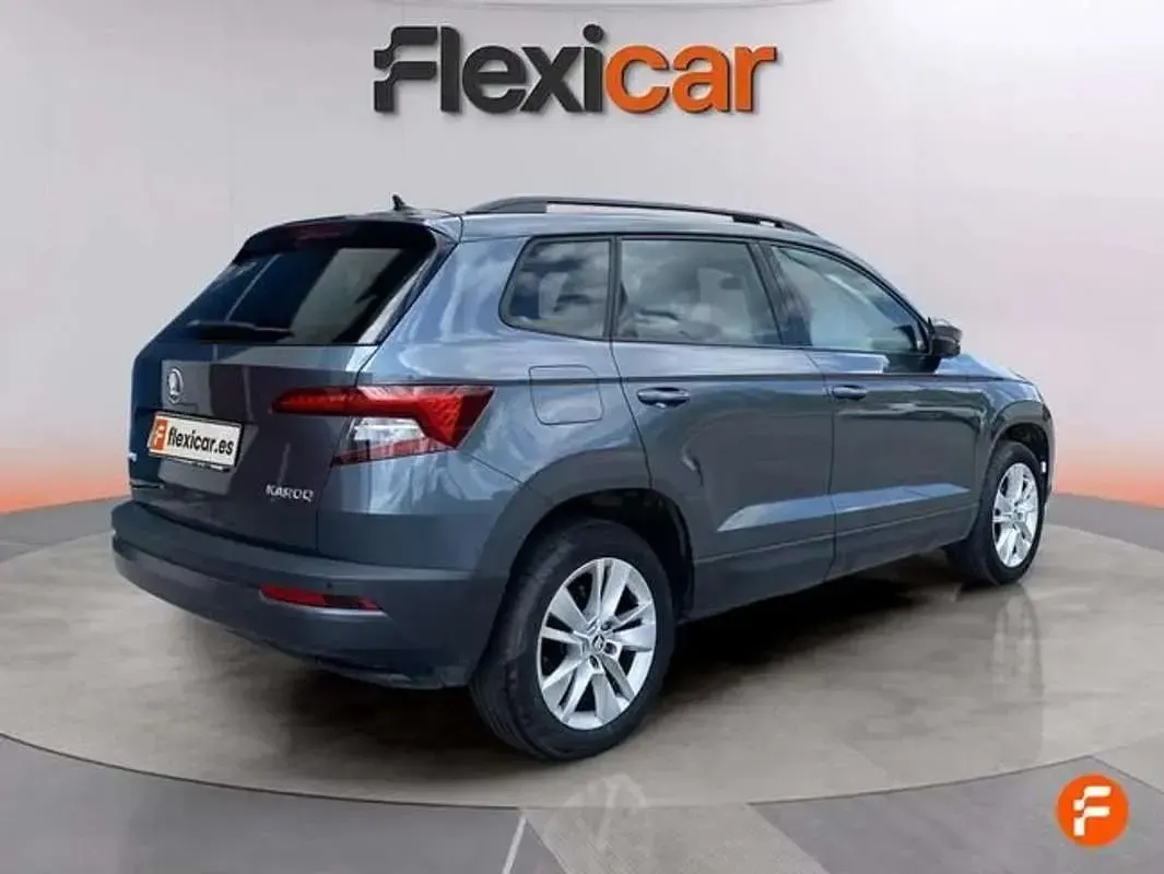 Usado Skoda Karoq Ambition 116 CV (85 kW) 2019 Gris SUV