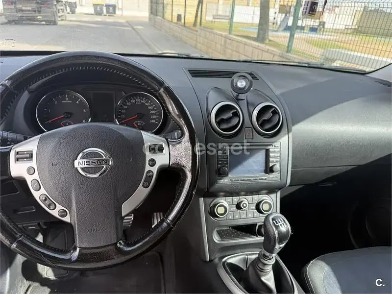 Usado Nissan Qashqai Premium Edition 150 CV (110 kW) 2010 Negro SUV