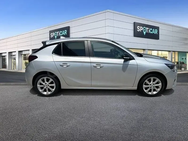 Usado Opel Corsa Edition 100 CV (73 kW) 2022 Gris / plata Utilitario