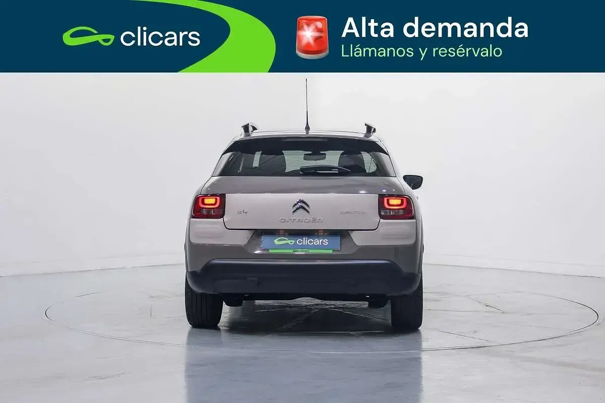 Usado Citroën C4 Cactus Feel 82 CV (60 kW) 2015 Marrón Utilitario