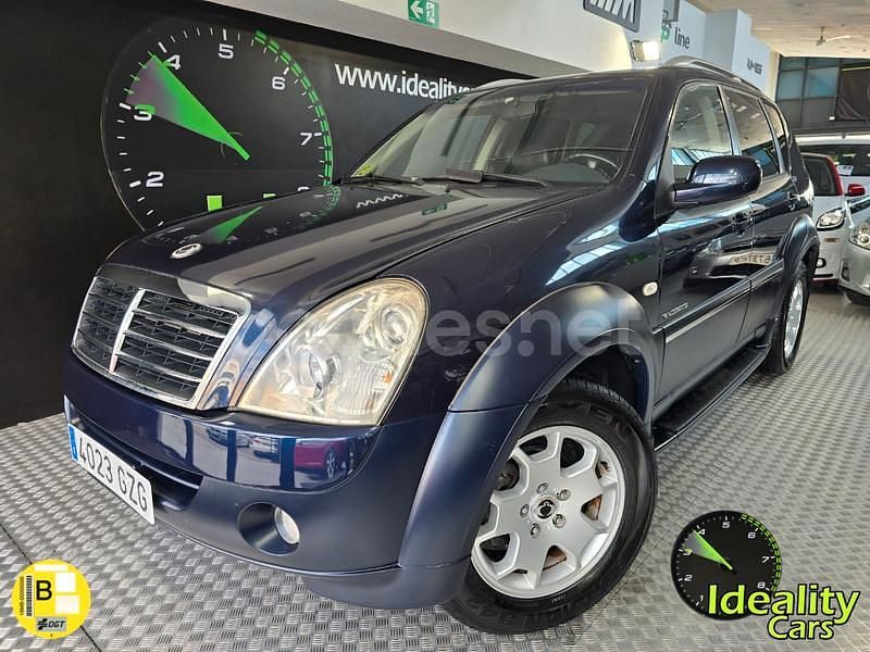 Azul Usado 2010 Ssangyong (KGM) Rexton II SUV | 9990 € - Imagen 1/4