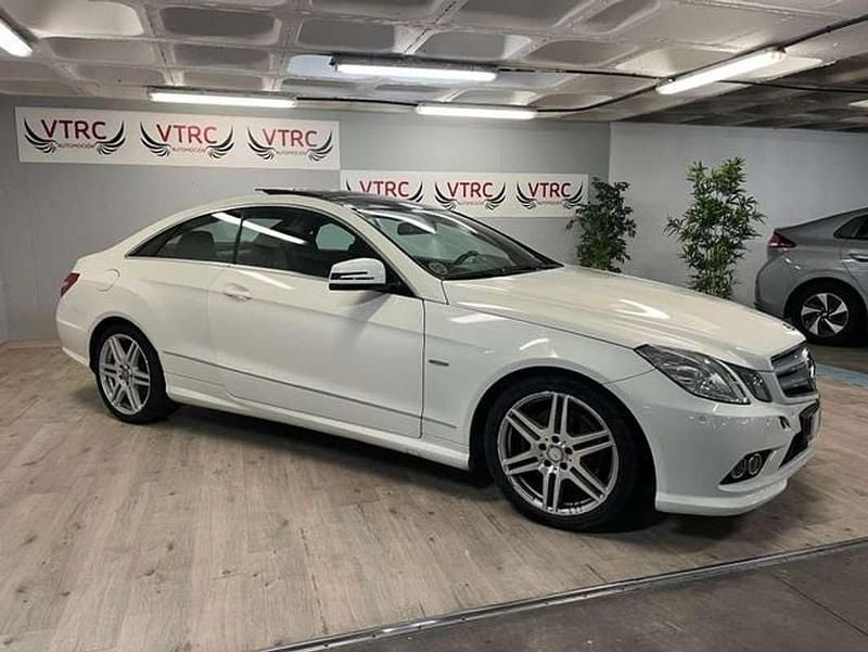 Usado Mercedes E250 204 CV (150 kW) 2010 Blanco Coupe